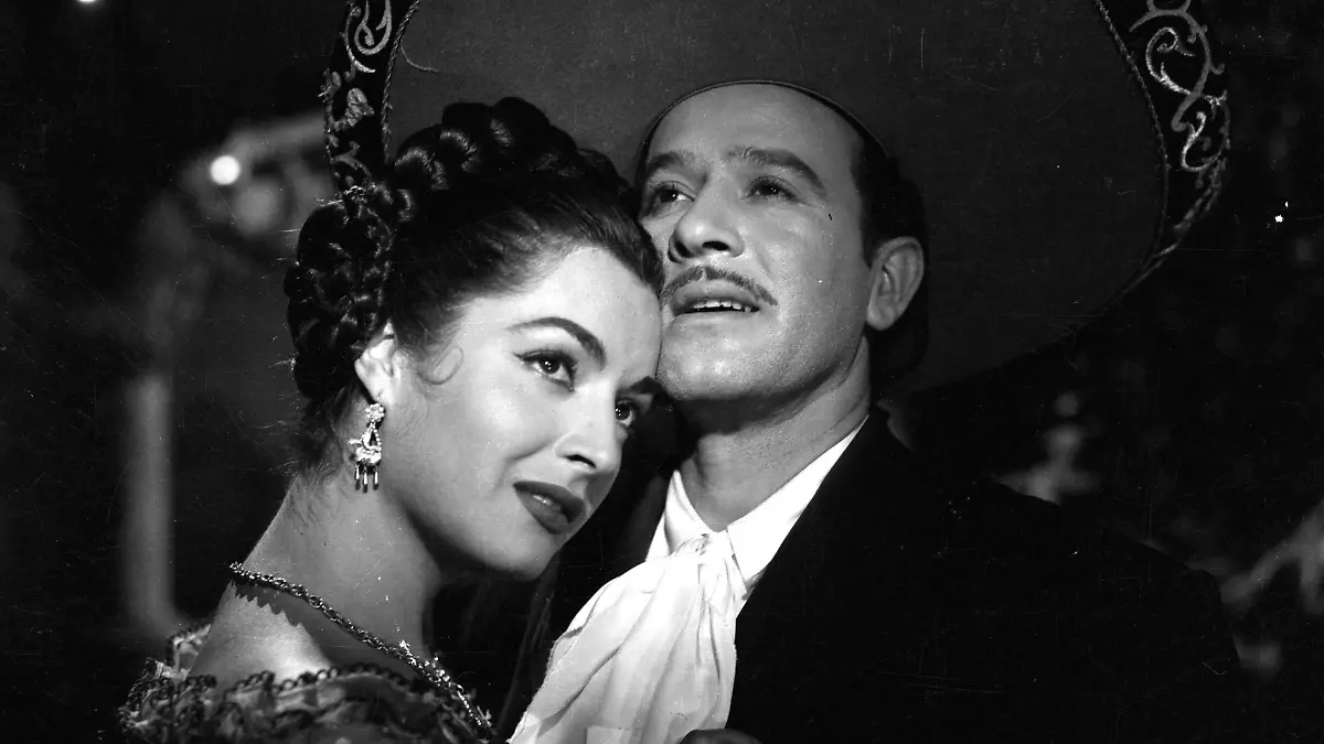 elsa aguirre y pedro infante